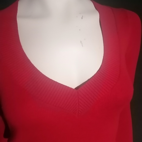 Express vneck sweater top - Picture 5 of 6